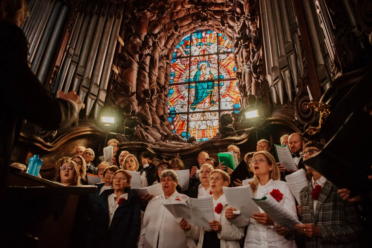 120 lat chóru archikatedralnego