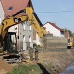 Niemieccy żołnierze pomagają w Bodzanowie