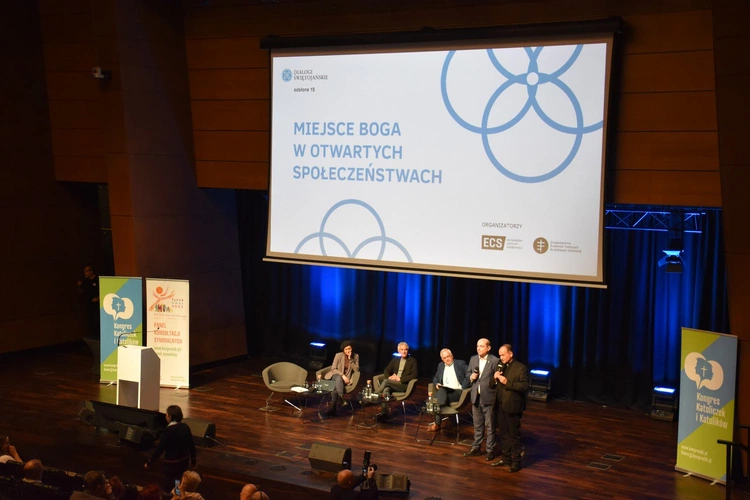III Forum "Obecni w Kościele"