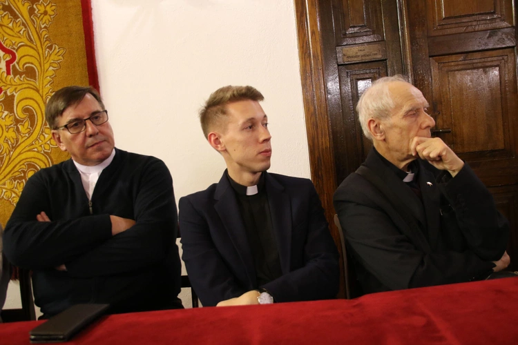 Płock. Prezentacja książki o martyrologium duchowieństwa w KL Soldau