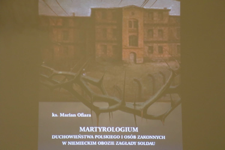 Płock. Prezentacja książki o martyrologium duchowieństwa w KL Soldau