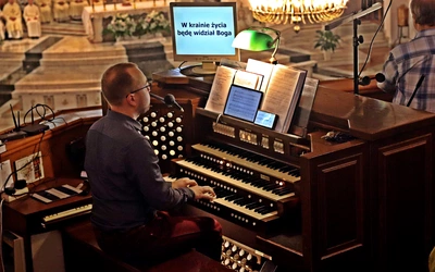 Modlitwa za zmarłych organistów. Po raz pierwszy w archidiecezji
