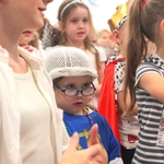 Święci z "salezjana"