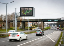 Katowice. Dwa nowe skrzyżowania z systemem Inteligentnego Systemu Transportowego