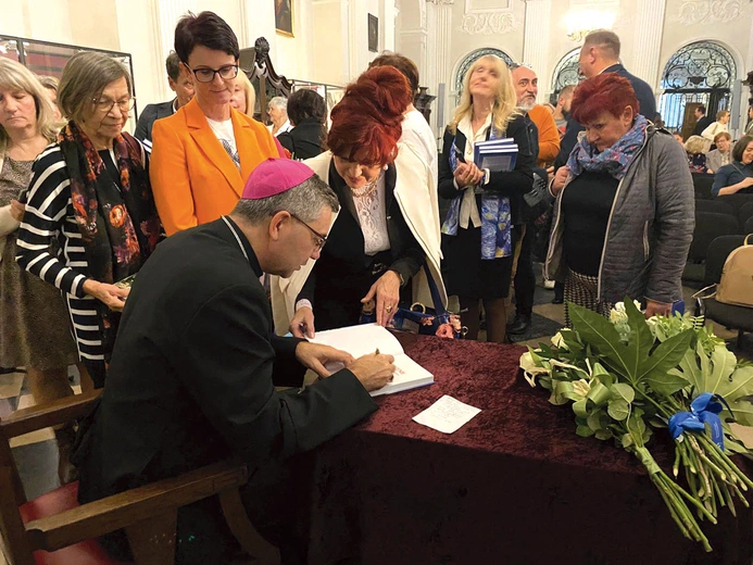Promocja książki odbyła się w łowickim muzeum.