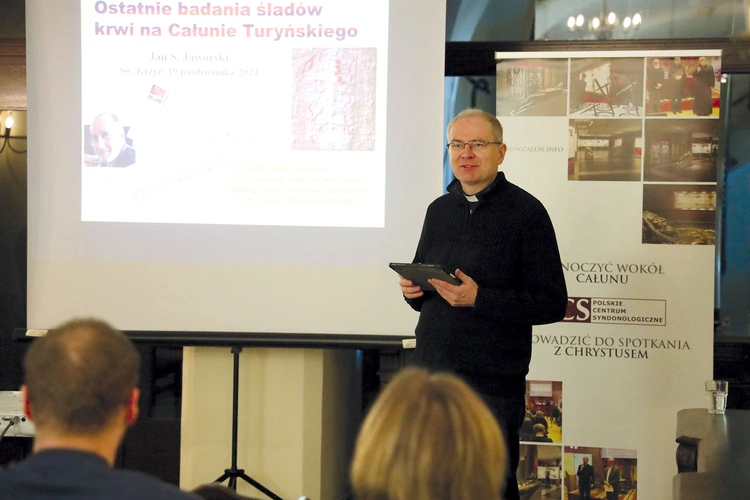 Spotkanie poprowadził o. Mariusz Kiełbasa LC, dyrektor Polskiego Centrum Syndonologicznego w Krakowie.