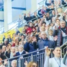 Dorośli i młodzież spotkają się w hali sportowej OSiR w Świebodzicach, natomiast księża i siostry zakonne – w domu rekolekcyjnym w Bardzie.