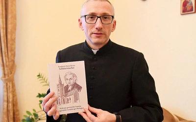 	Autorami publikacji, która powstała przy dofinansowaniu ze środków Fundacji Współpracy Polsko--Niemieckiej, są ks. Tadeusz Kuźmicki (na zdjęciu), Joanna Dubiec-Stach oraz Tobias Kirchhof.
