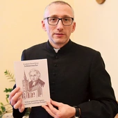	Autorami publikacji, która powstała przy dofinansowaniu ze środków Fundacji Współpracy Polsko--Niemieckiej, są ks. Tadeusz Kuźmicki (na zdjęciu), Joanna Dubiec-Stach oraz Tobias Kirchhof.