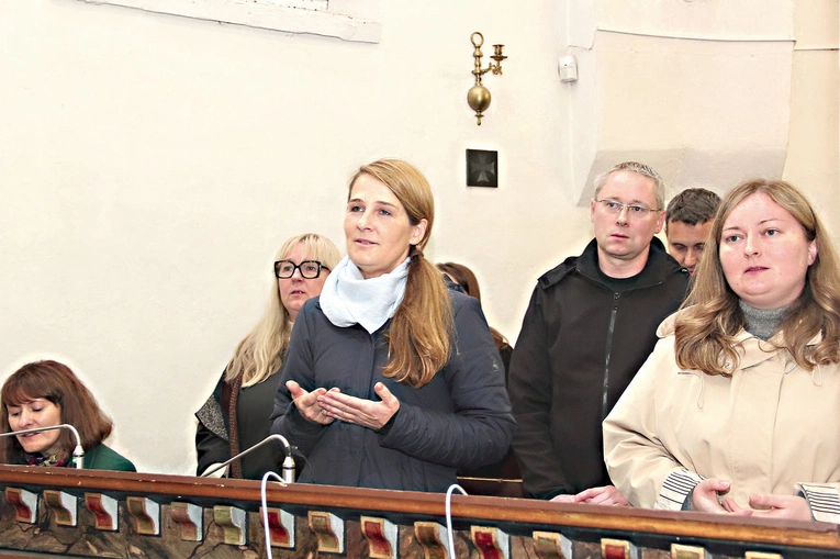 	Wspólnota „Królestwo Boże” poprowadziła modlitwę i śpiew.
