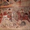 Święci Jerzy i Teodor namalowani w kościele św. Barbary, wykutym w tufowej skale w dolinie Göreme w Turcji.