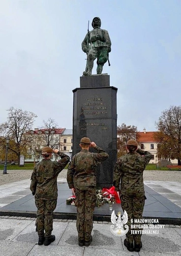 Terytorialsi 6MBOT zadbali o mogiły żołnierzy