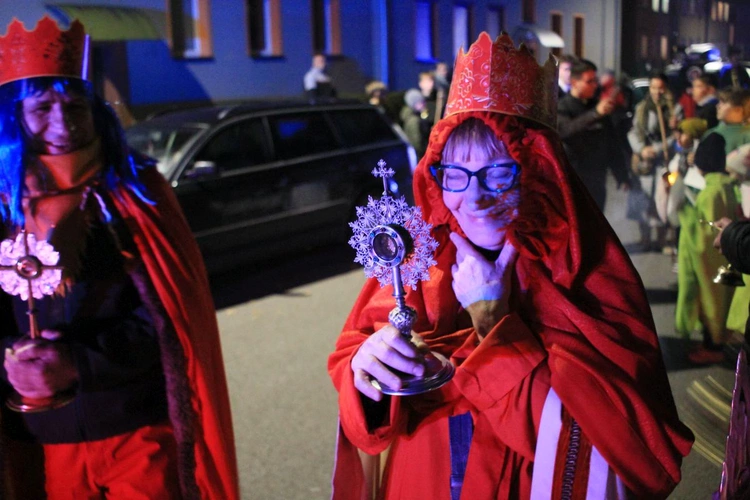Marsz Wszystkich Świętych w Kędzierzynie-Koźlu