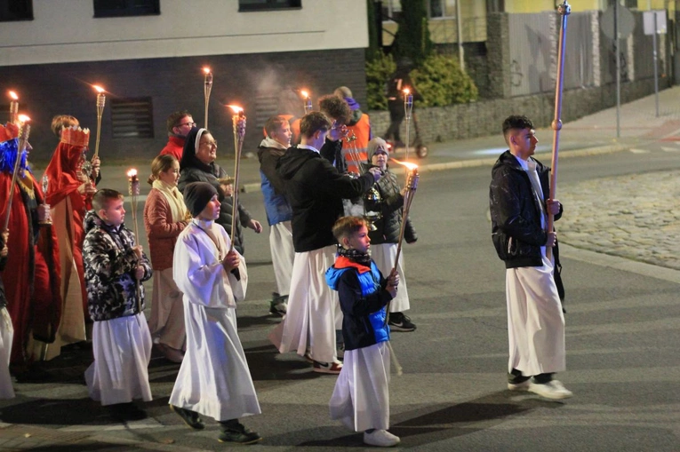 Marsz Wszystkich Świętych w Kędzierzynie-Koźlu