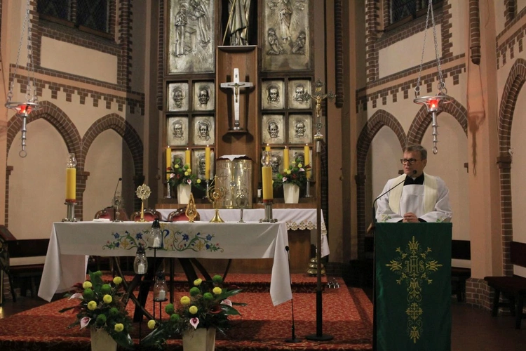 Marsz Wszystkich Świętych w Kędzierzynie-Koźlu