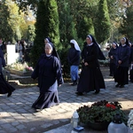 Uroczystość Wszystkich Świętych na cmentarzu przy ul. Bujwida