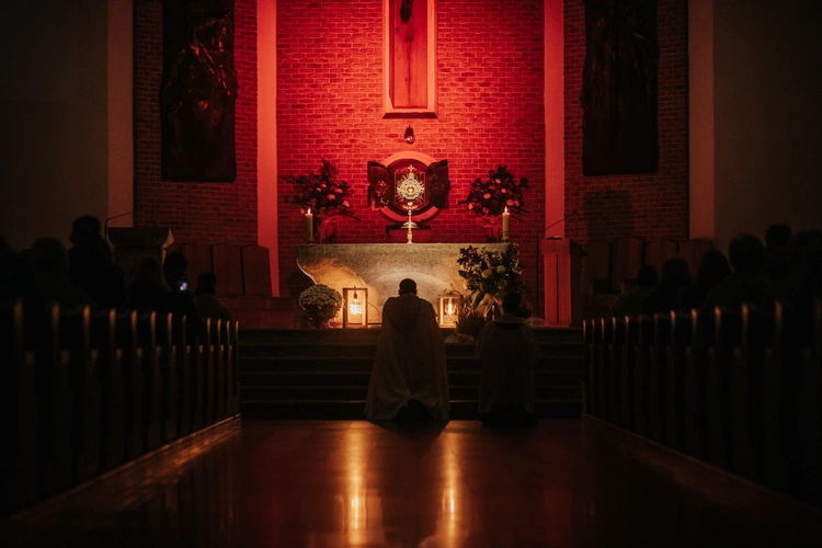 Holy Wins 2024