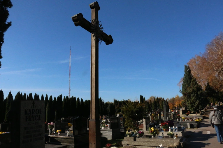 Dzień Wszystkich Świętych na cmentarzu Salwatorskim 2024