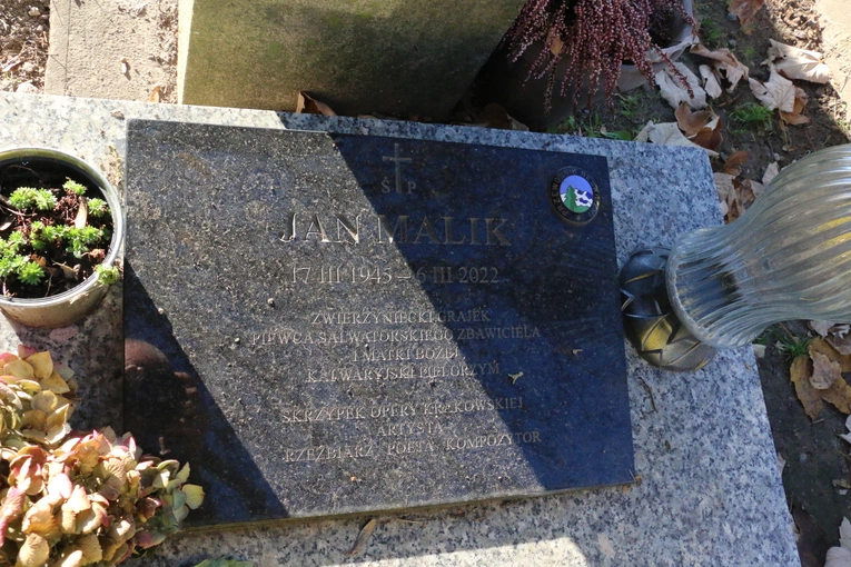 Dzień Wszystkich Świętych na cmentarzu Salwatorskim 2024