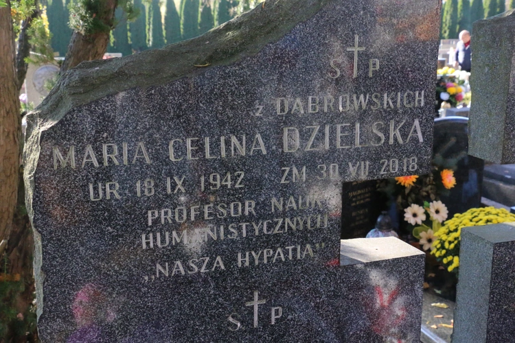 Dzień Wszystkich Świętych na cmentarzu Salwatorskim 2024