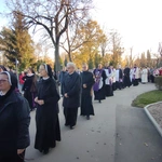 Uroczystość na cmentarzu