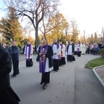 Uroczystość na cmentarzu