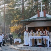 Upamiętniono dzieci nienarodzone