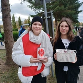 Uczniowie przypominają, że "Zapałka nie ogrzeje"