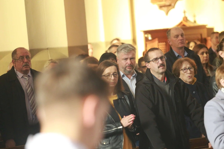 Poświęcenie krypty i figur świętych