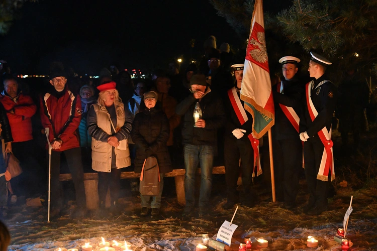 Modlitwa za zmarłych na morzu 2024