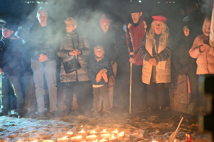 Modlitwa za zmarłych na morzu 2024