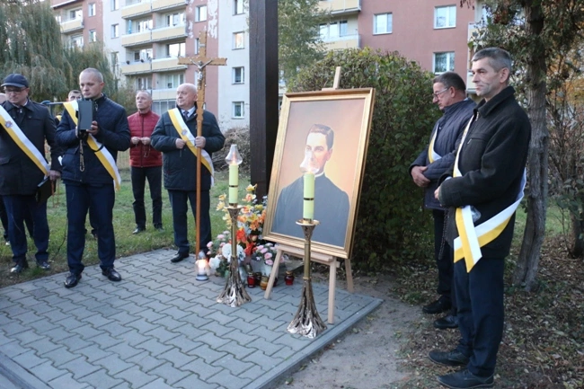 Męski Różaniec Rycerzy Kolumba