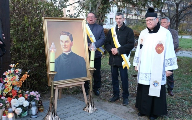 Męski Różaniec Rycerzy Kolumba