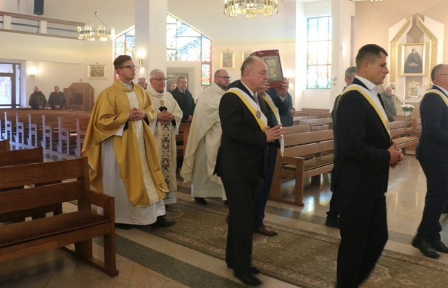 Męski Różaniec Rycerzy Kolumba