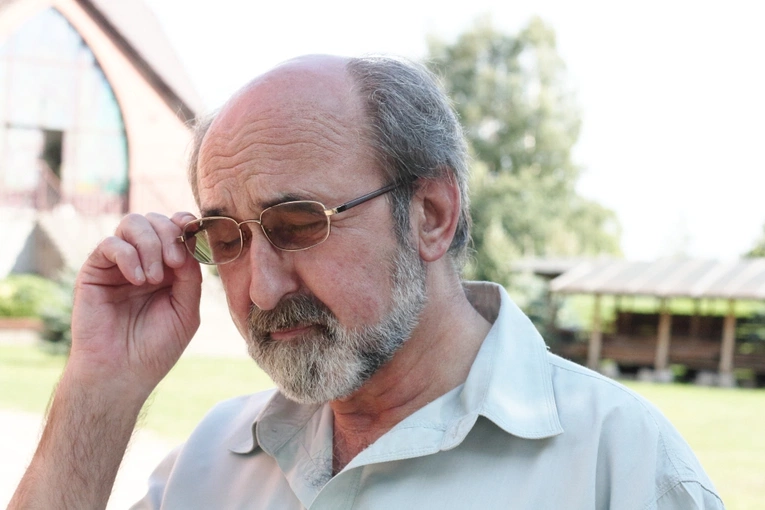 Stan ks. Lachowicza jest nadal ciężki