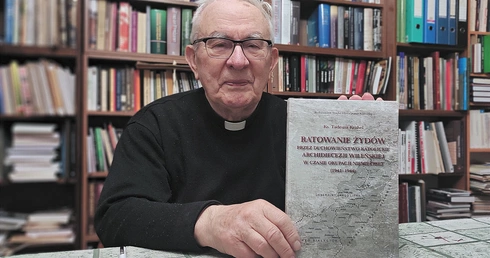 Ratunek w koloratce. Nowa publikacja o księżach, którzy ratowali Żydów w czasie II wojny światowej 