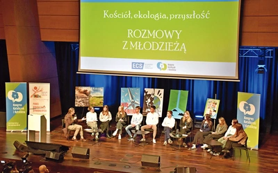 Na spotkaniu podejmowane były tematy o tym, jak powinna wyglądać wspólnota kościelna naszych czasów.