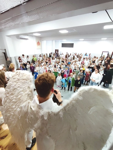 „Taki mały, taki duży…” – mzlu hy śpiewały z całych sił!