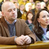 Siedem lat temu Magda i Jakub utworzyli wspólnotę.