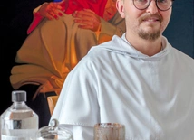 	Dominikanin o. Jacek Hajnos i jego „Nawiedzenie św. Elżbiety”.