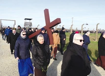 Rzesze wiernych przybyły na doroczne nabożeństwo.