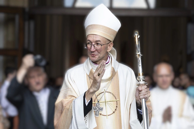 Znamy datę ingresu abp. Adriana Galbasa