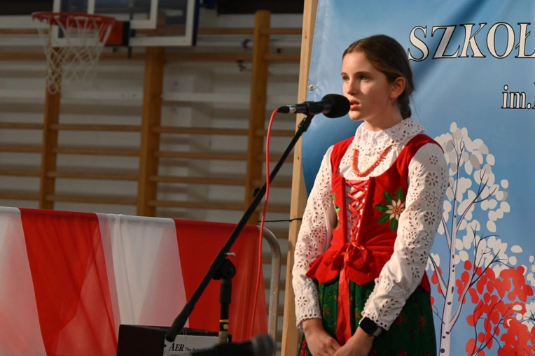 Szkoła w Czarnym Dunajcu od roku nosi imię Legonów Polskich