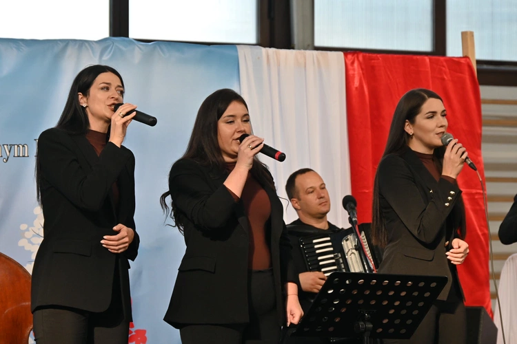 Szkoła w Czarnym Dunajcu od roku nosi imię Legonów Polskich