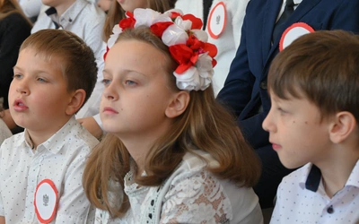 Szkoła w Czarnym Dunajcu od roku nosi imię Legonów Polskich