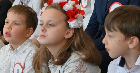 Szkoła w Czarnym Dunajcu od roku nosi imię Legonów Polskich