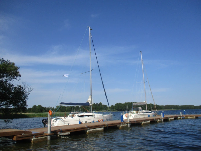 Żeglarska przystań