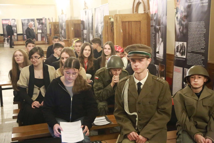 Widowisko o ks. Jerzym Popiełuszce