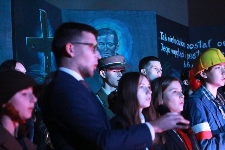 Widowisko o ks. Jerzym Popiełuszce