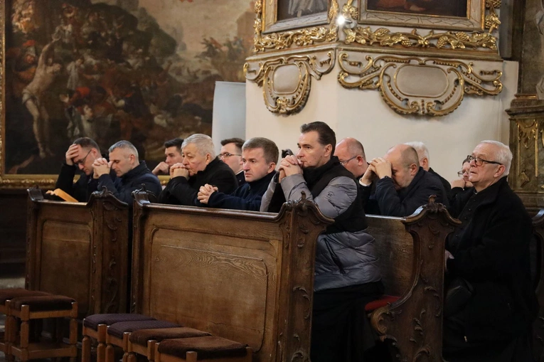 Dzień Modlitw o Uświęcenie Kapłanów